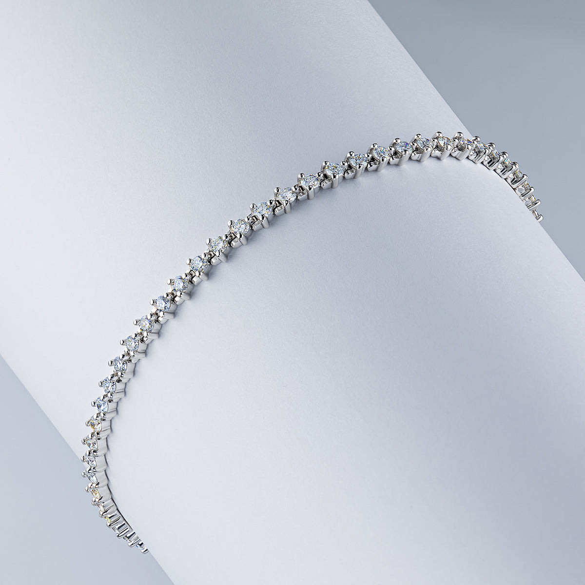 14K White Gold Bracelet with Lab-Created Diamonds