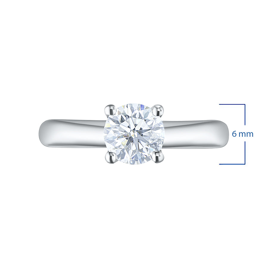 18K White Gold Ring with Natural Diamonds